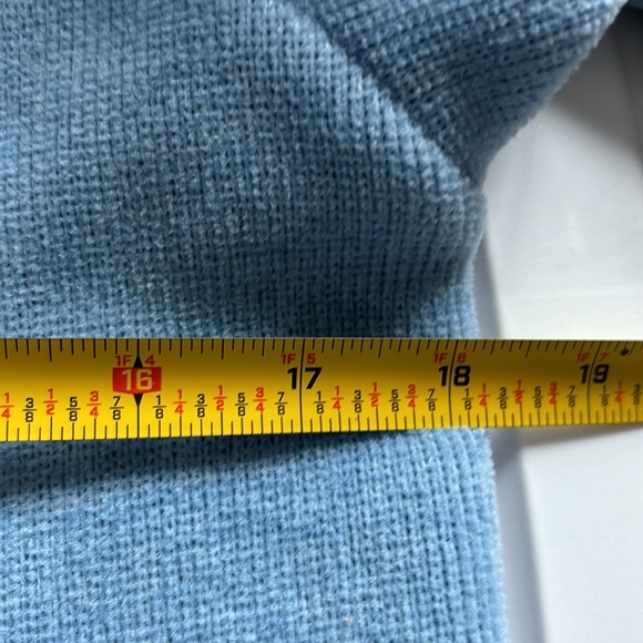 Mountain Equipment Polartek Co-Op Soft Zip T-Neck Light Blue Pullover Fleece - Picture 8 of 10